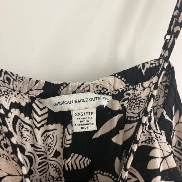 AE Black & White Jumpsuit - Picture 4 of 7